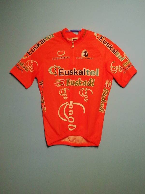 EUSKALTEL-EUSKADI-ORBEA 2001
