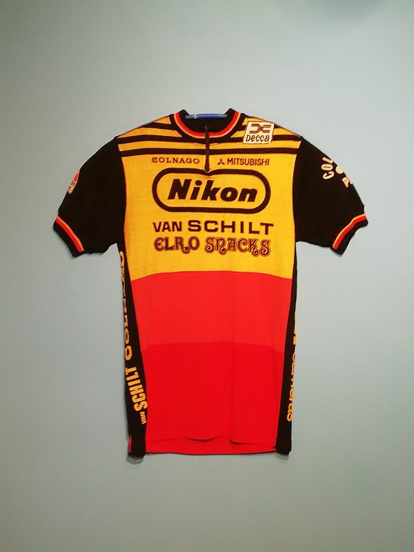 NIKON-VAN SCHILT-ELRO SNACKS 1985
