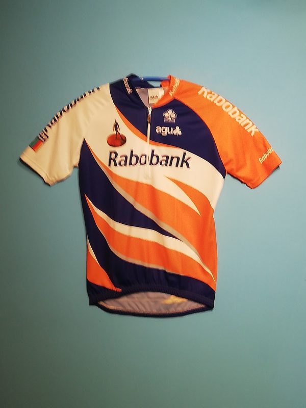 RABOBANK-COLNAGO-AGU 2002 WITH UCI WORLD CUP LOGO